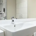 Premier Limbecker Platz Hotel