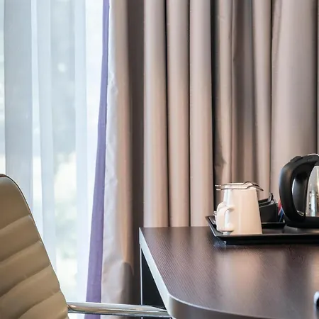 Premier Limbecker Platz 3* Essen