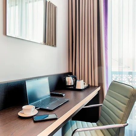 Premier Limbecker Platz Hotel