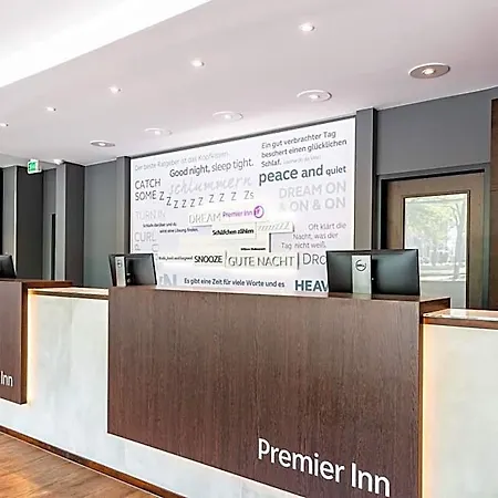 Premier Limbecker Platz Hotel Essen