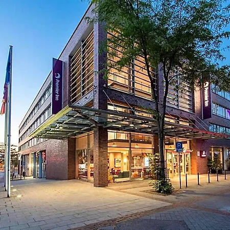 Premier Limbecker Platz Hotel